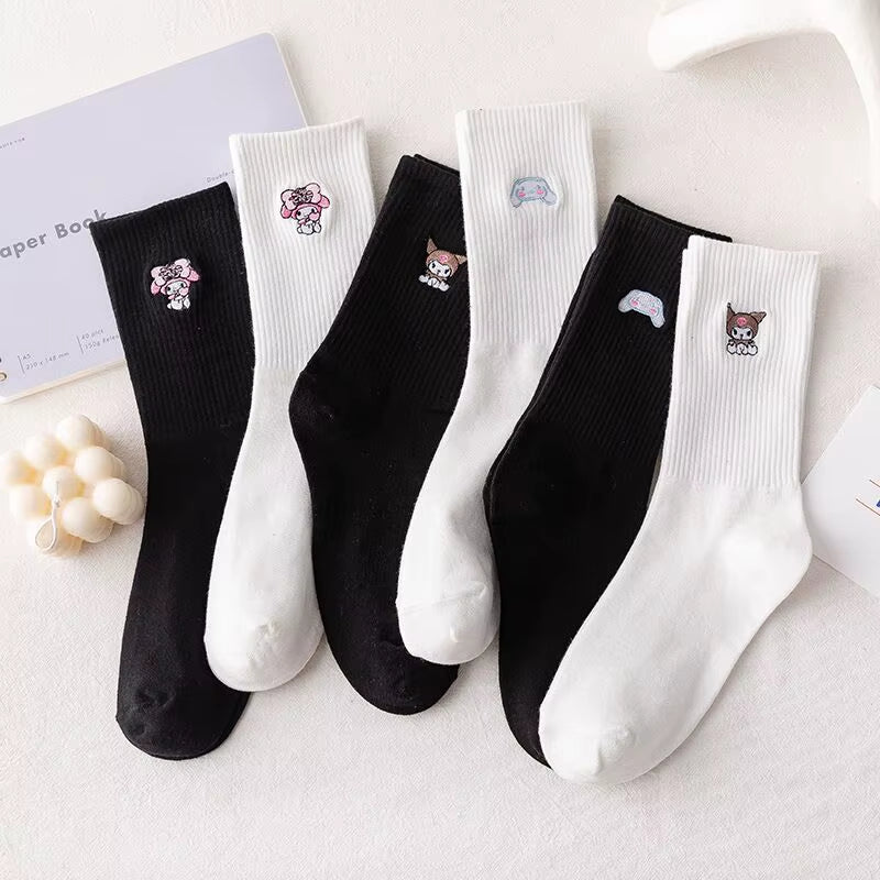 Embroidery Fashion Women Black White Butterfly Dog Cat Hip Hop Simple Long Street Skateboard Spring Autumn Socks for Girls