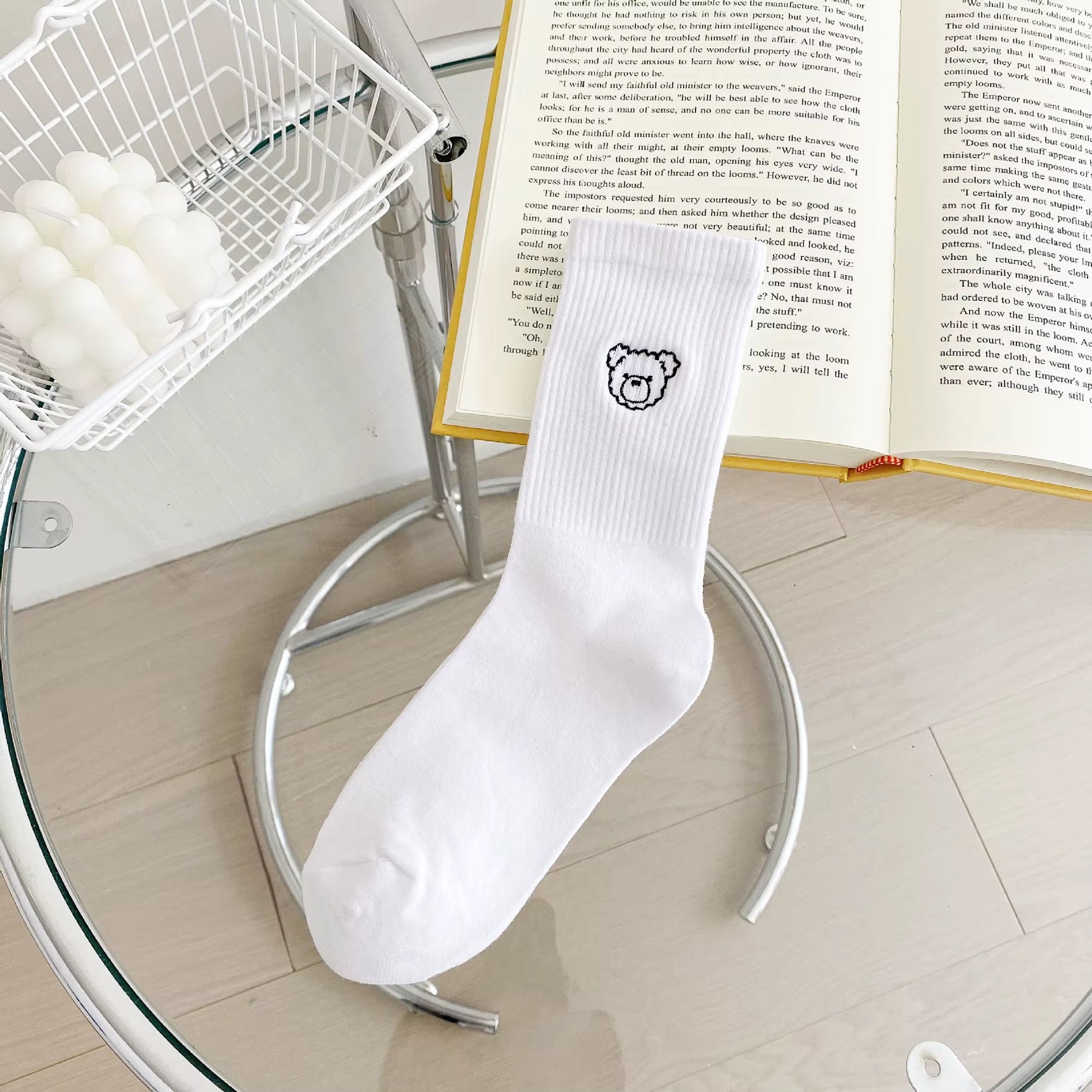 Embroidery Fashion Women Black White Butterfly Dog Cat Hip Hop Simple Long Street Skateboard Spring Autumn Socks for Girls