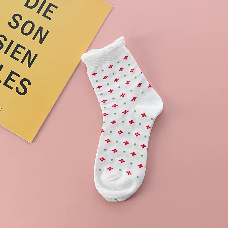 Embroidery Fashion Women Black White Butterfly Dog Cat Hip Hop Simple Long Street Skateboard Spring Autumn Socks for Girls